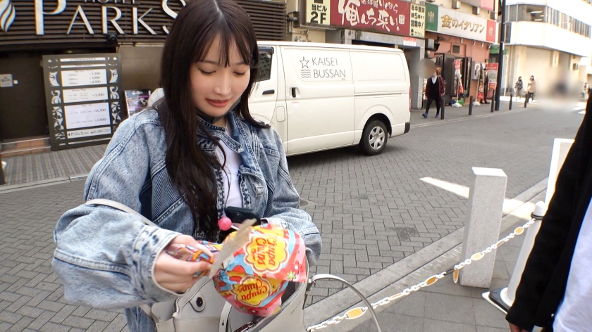 ハタチにして明らかに遊び慣れてる黒髪女子！！血管浮き出た大きめ乳輪の爆乳を揺らしてイキまくり！！